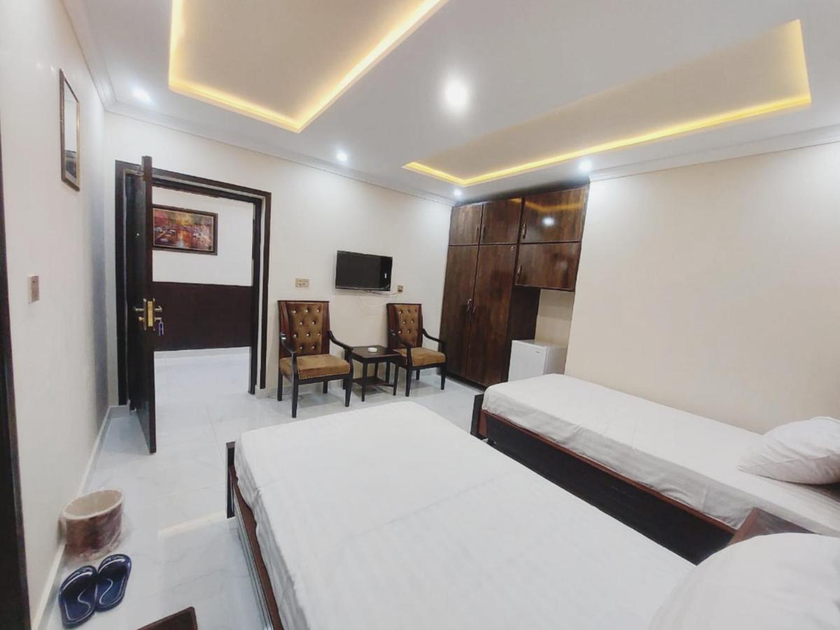 Hotel White Pearl ลาฮอร์ ภายนอก รูปภาพ