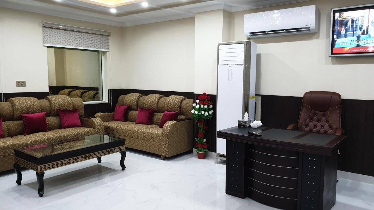 Hotel White Pearl ลาฮอร์ ภายนอก รูปภาพ