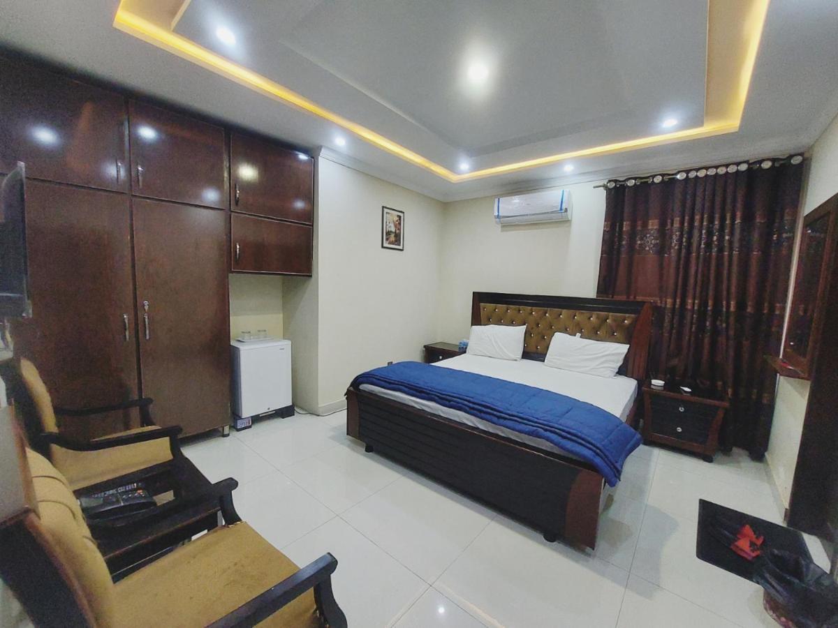 Hotel White Pearl ลาฮอร์ ภายนอก รูปภาพ