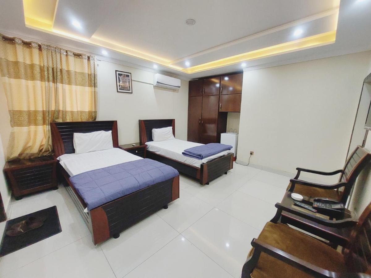 Hotel White Pearl ลาฮอร์ ภายนอก รูปภาพ