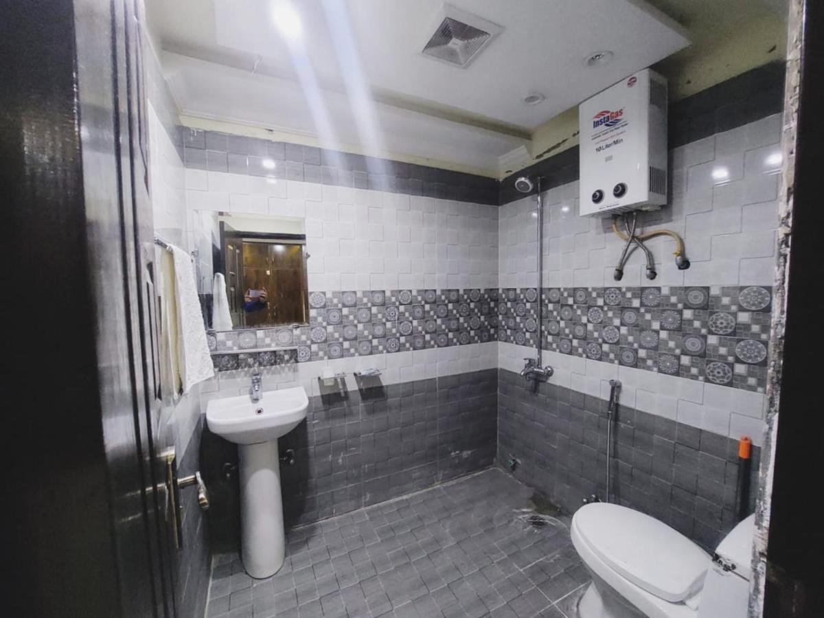 Hotel White Pearl ลาฮอร์ ภายนอก รูปภาพ